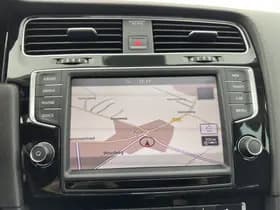 Volkswagen Golf thumbnail 13