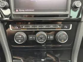 Volkswagen Golf thumbnail 15