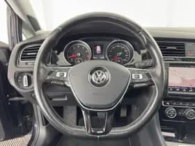 Volkswagen Golf thumbnail 17