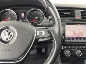 Volkswagen Golf thumbnail 18