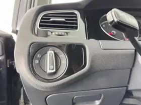 Volkswagen Golf thumbnail 21