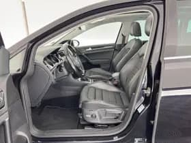 Volkswagen Golf thumbnail 9