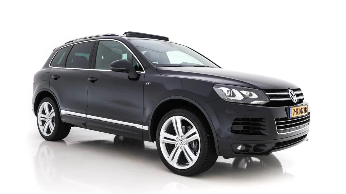 Volkswagen Touareg — foto 1