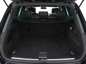 Volkswagen Touareg thumbnail 12