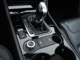 Volkswagen Touareg thumbnail 14
