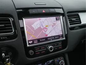 Volkswagen Touareg thumbnail 16