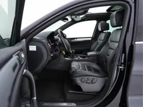 Volkswagen Touareg thumbnail 10