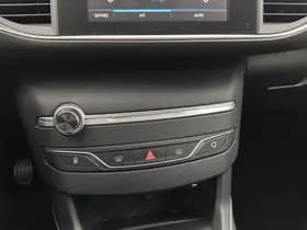 Peugeot 308 thumbnail 17