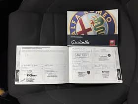Alfa Romeo Romeo giulietta thumbnail 25