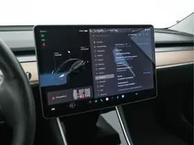 Tesla Model 3 thumbnail 17