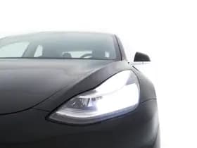 Tesla Model 3 thumbnail 30