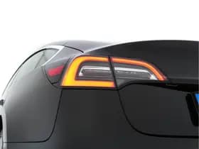 Tesla Model 3 thumbnail 31