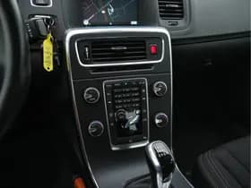 Volvo S60 thumbnail 14