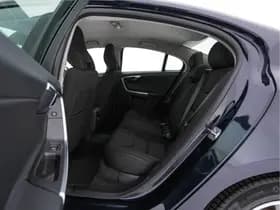 Volvo S60 thumbnail 10