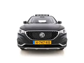 Mg Zs ev thumbnail 3