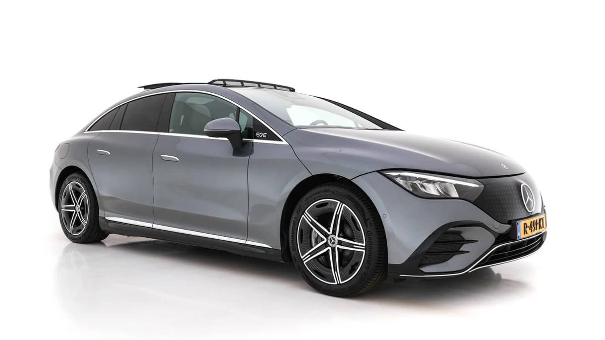 Mercedes-Benz Benz eqe — foto 1