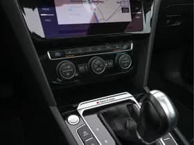 Volkswagen Passat thumbnail 15