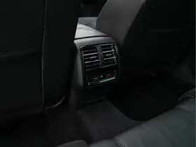 Volkswagen Passat thumbnail 26