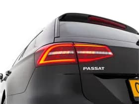 Volkswagen Passat thumbnail 31