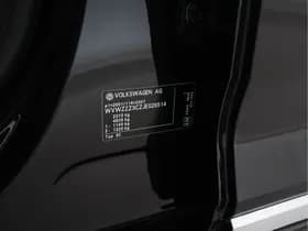 Volkswagen Passat thumbnail 33