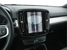 Volvo Xc40 thumbnail 16