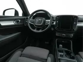 Volvo Xc40 thumbnail 8