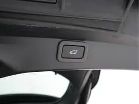 Jaguar I pace thumbnail 25