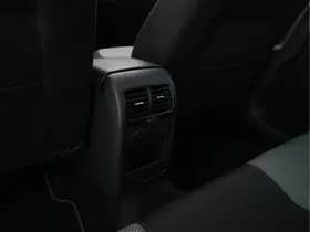 Volkswagen Jetta thumbnail 24