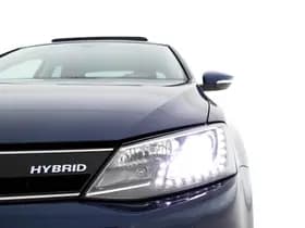 Volkswagen Jetta thumbnail 28