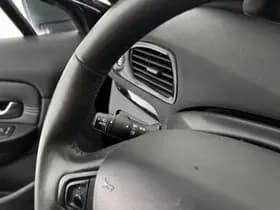 Renault Scenic thumbnail 21