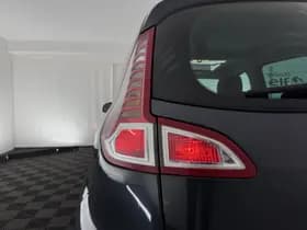 Renault Scenic thumbnail 28