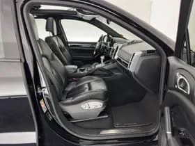 Porsche Cayenne thumbnail 13