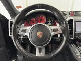 Porsche Cayenne thumbnail 18