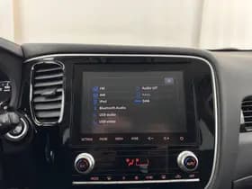 Mitsubishi Outlander thumbnail 15