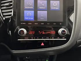 Mitsubishi Outlander thumbnail 17