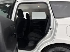 Mitsubishi Outlander thumbnail 10