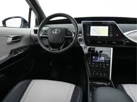 Toyota Mirai thumbnail 8