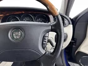 Jaguar Xj thumbnail 15