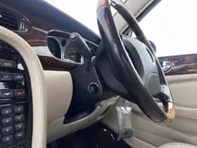 Jaguar Xj thumbnail 17