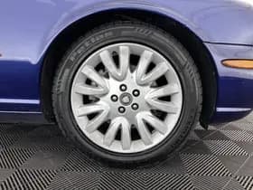 Jaguar Xj thumbnail 24