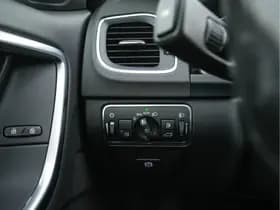 Volvo S60 thumbnail 17