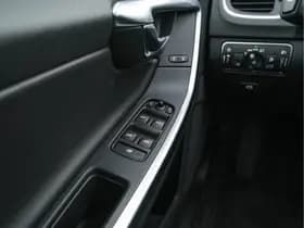 Volvo S60 thumbnail 18