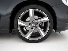 Volvo S60 thumbnail 22