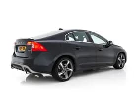 Volvo S60 thumbnail 7