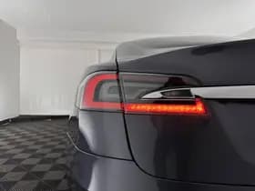 Tesla Model s thumbnail 33