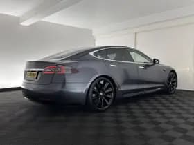 Tesla Model s thumbnail 7