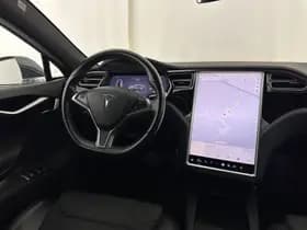 Tesla Model s thumbnail 8