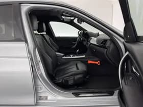 Bmw 3 serie thumbnail 13