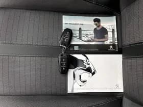 Peugeot E 208 thumbnail 29