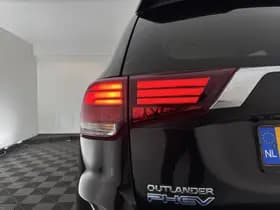 Mitsubishi Outlander thumbnail 27